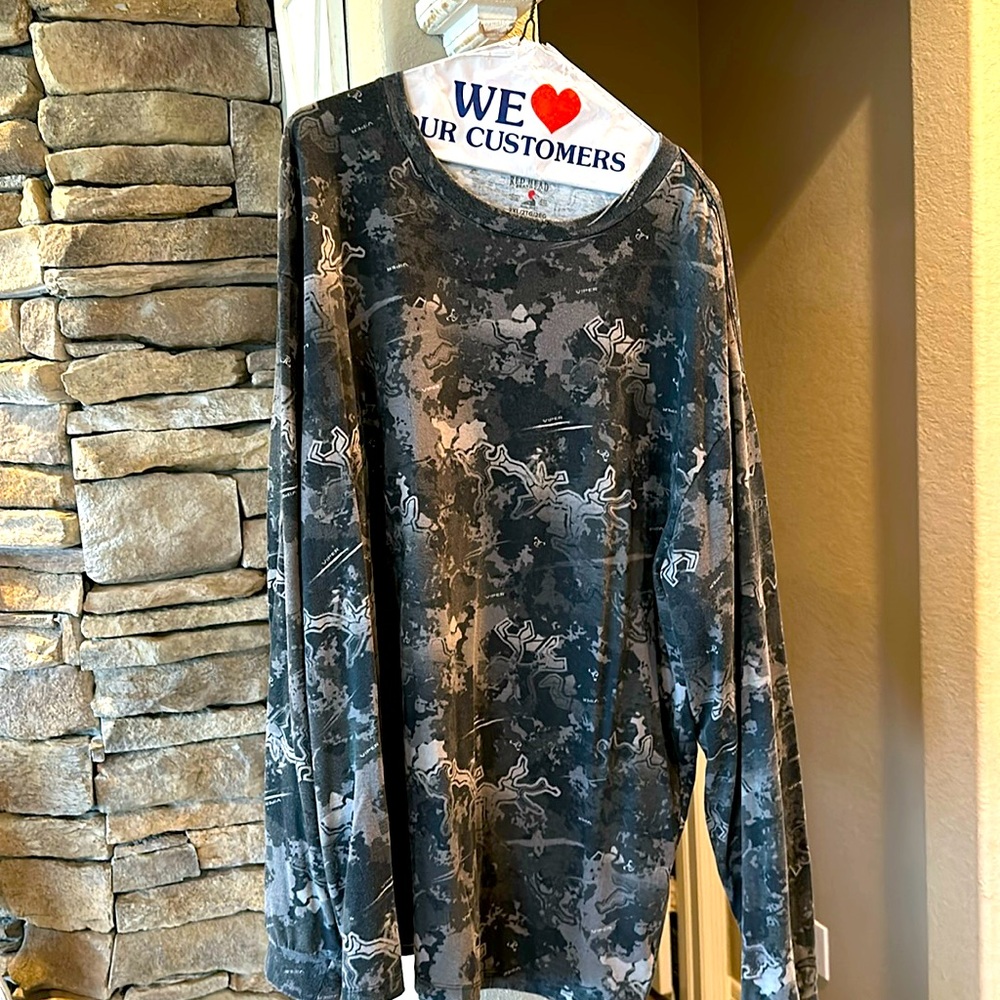 Red head digital camo long sleeve shirt XXL